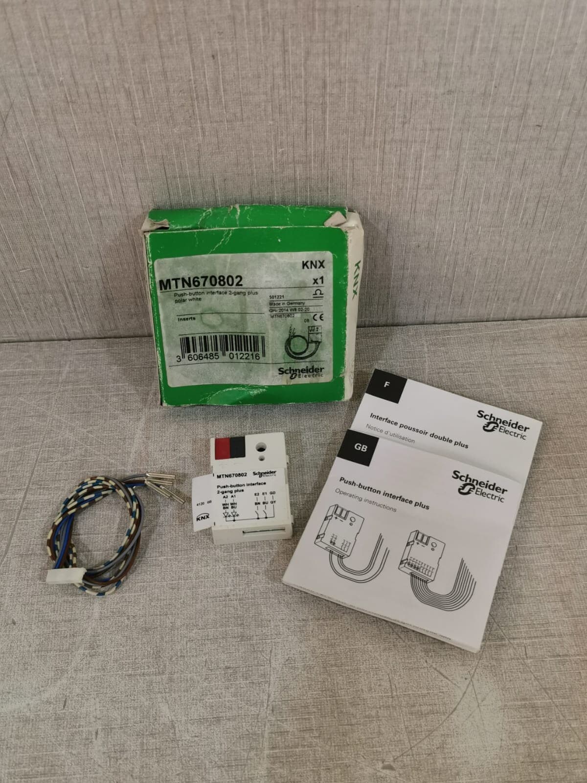 Schneider Electric KNX MTN670802 Push-Button Interface 2-gang Plus