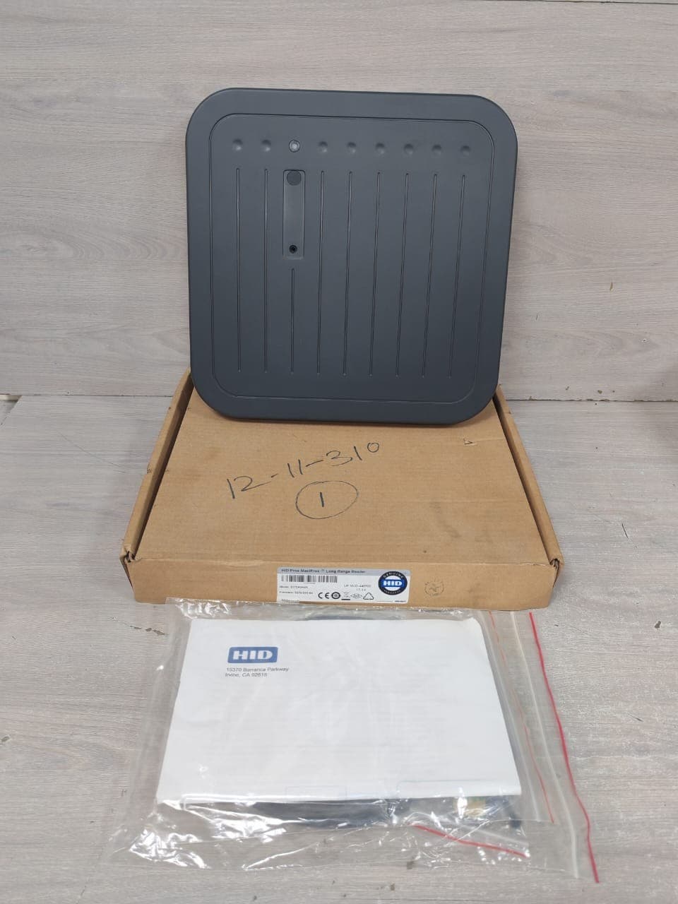 HID 5375AGN00 MaxiProx Long Range Proximity Reader