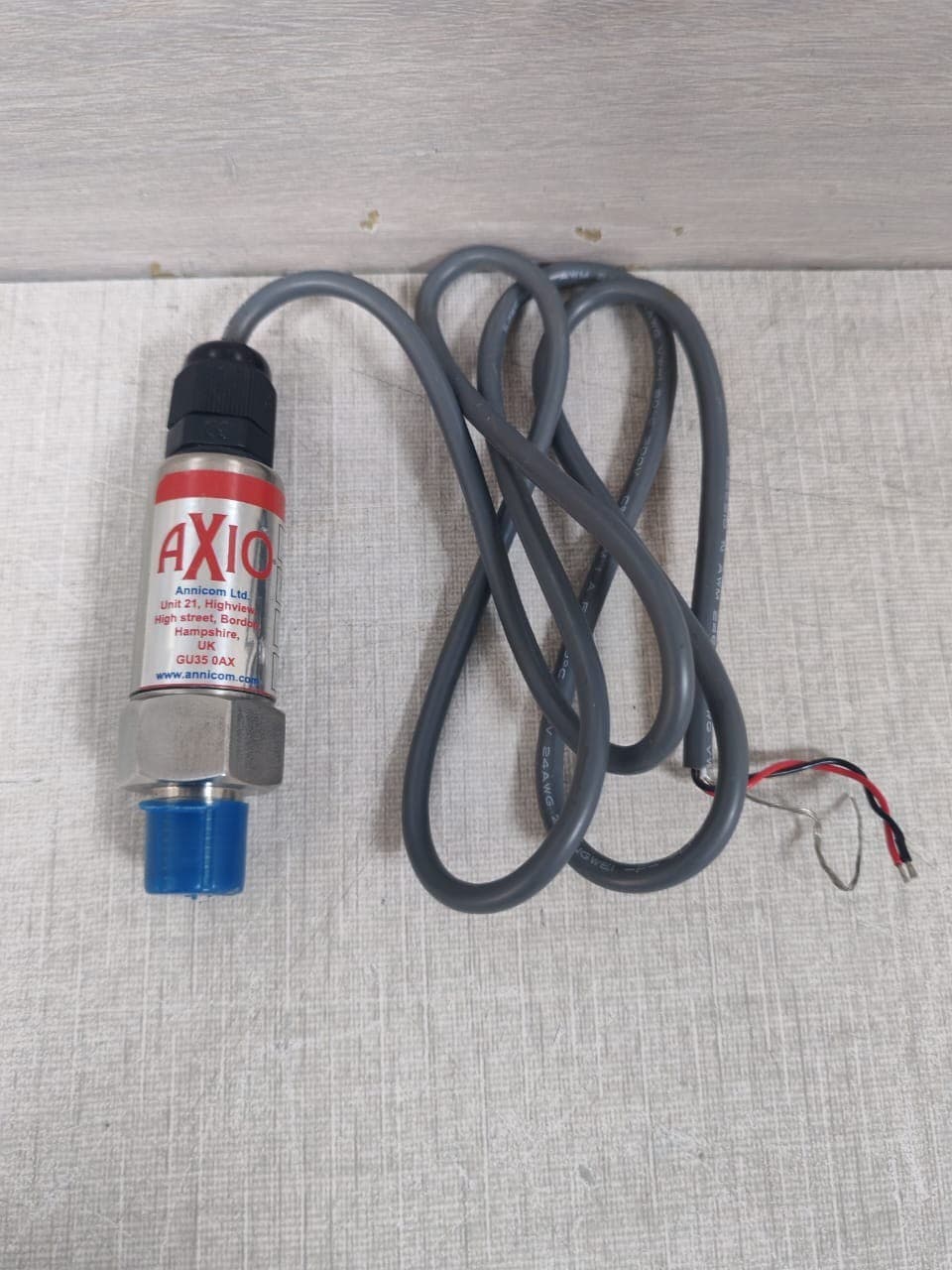 AXIO AX-LSPTD-I-4 LIQUID PRESSURE TRANSMITTER 4-20MA 4BAR