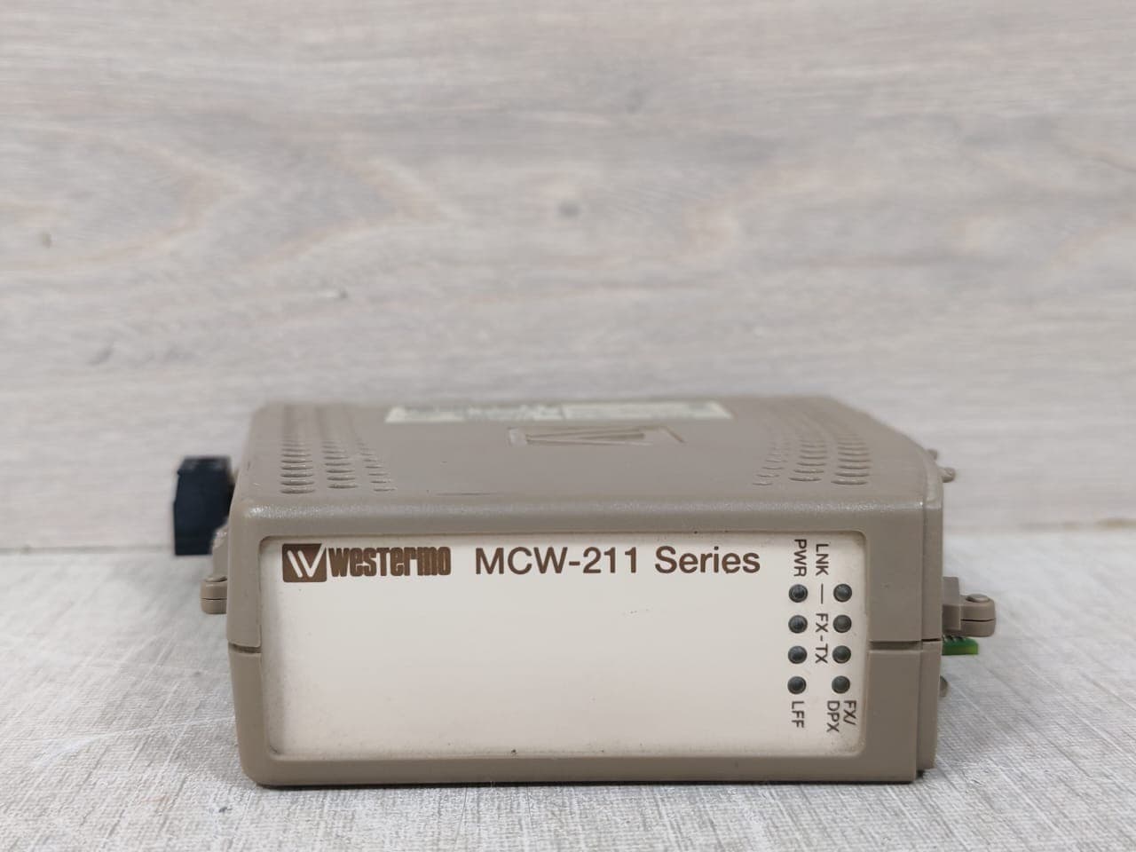 WESTERMO MCW-211 SM-LC15 iNDUSTRIAL ETHERNET MEDIA CONVERTER