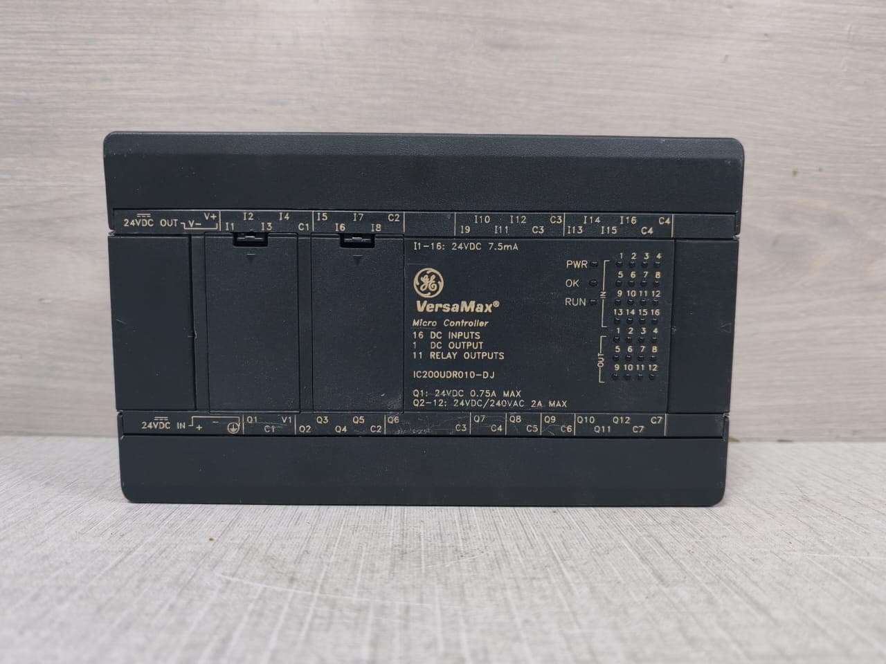 VERSAMAX MICRO CONTROLLER IC200UDR010-DJ