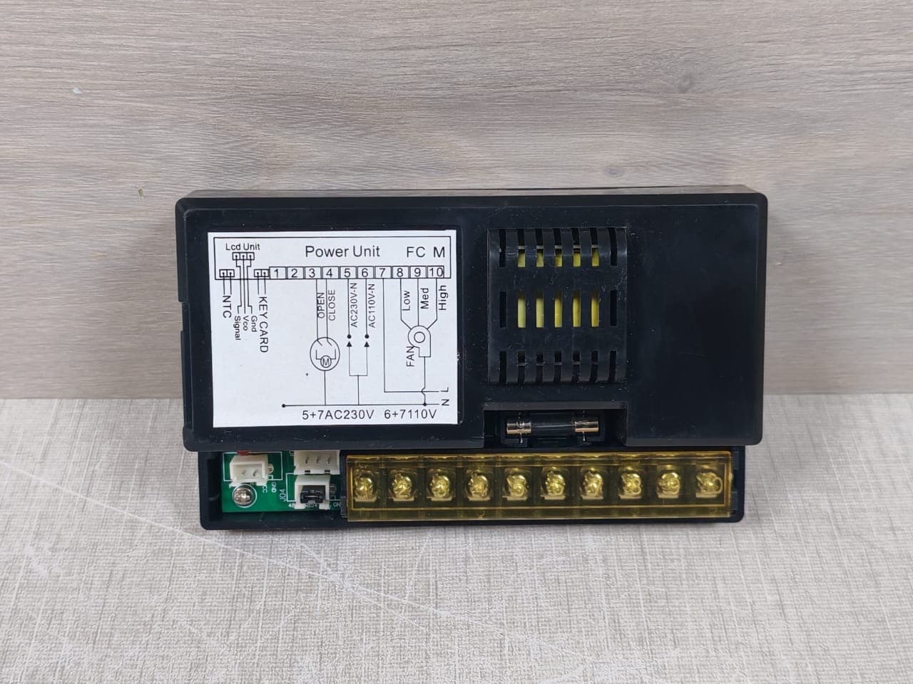 Zicon Controls ZTC8800 Power Unit