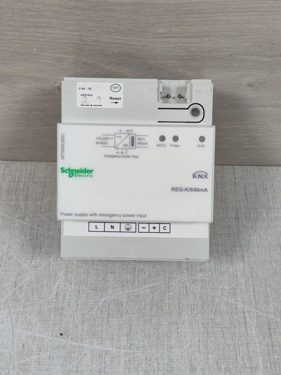 SCHNEIDER ELECTRIC MTN683890 REG-K/640mA KNX POWER SUPPLY