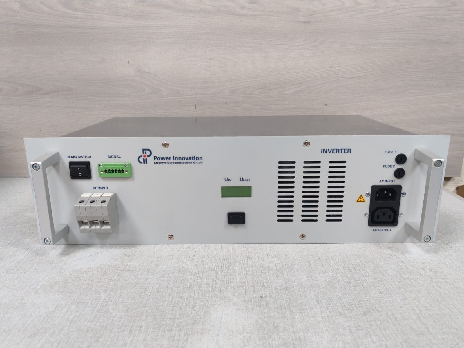 Power INVB500 100 230 Innovation INVB500 100 230 Inverter 500VA 230VAC
