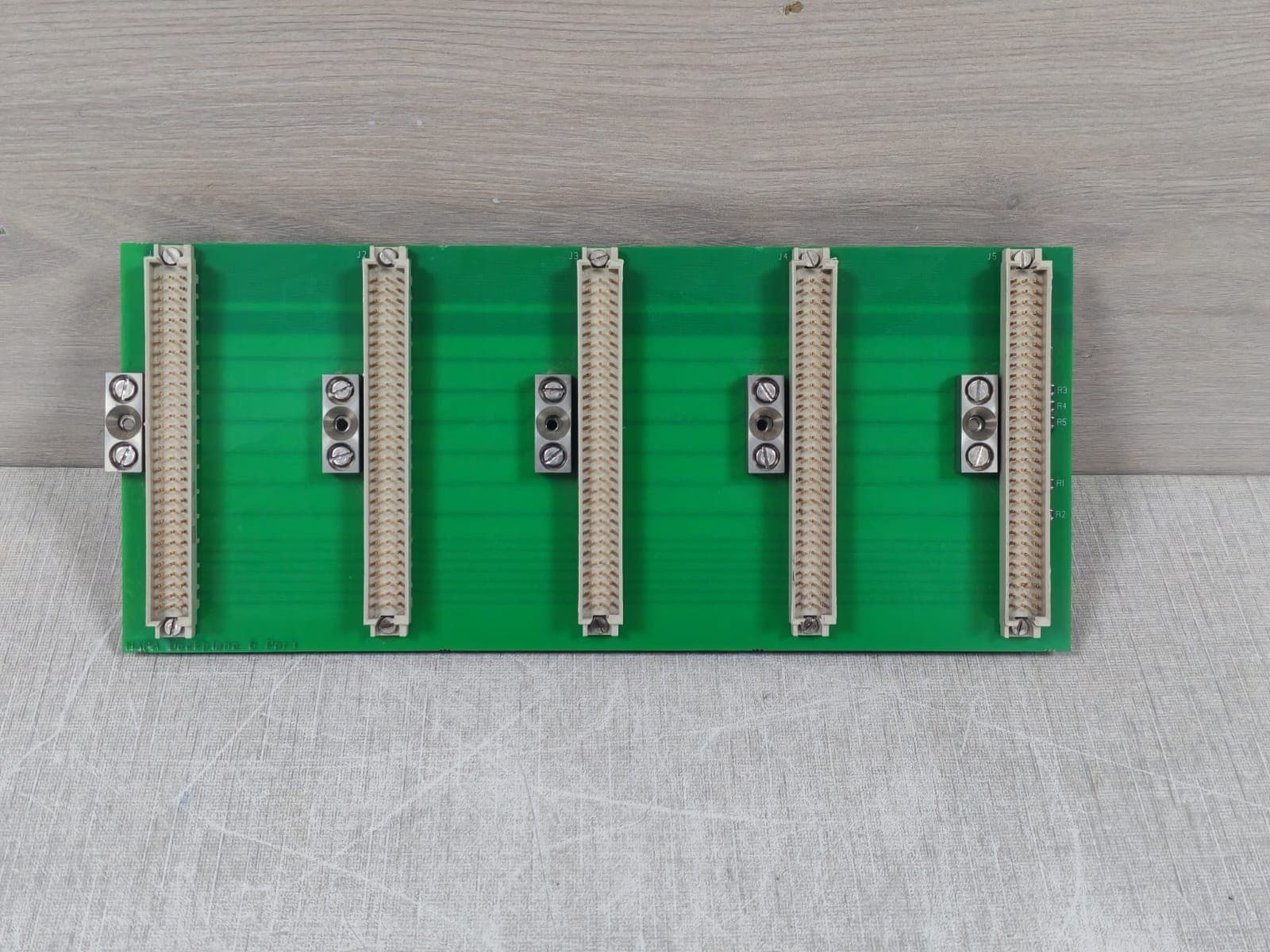 HAPA BACKPLANE 5 PORT V081358 CIRCUIT BOARD