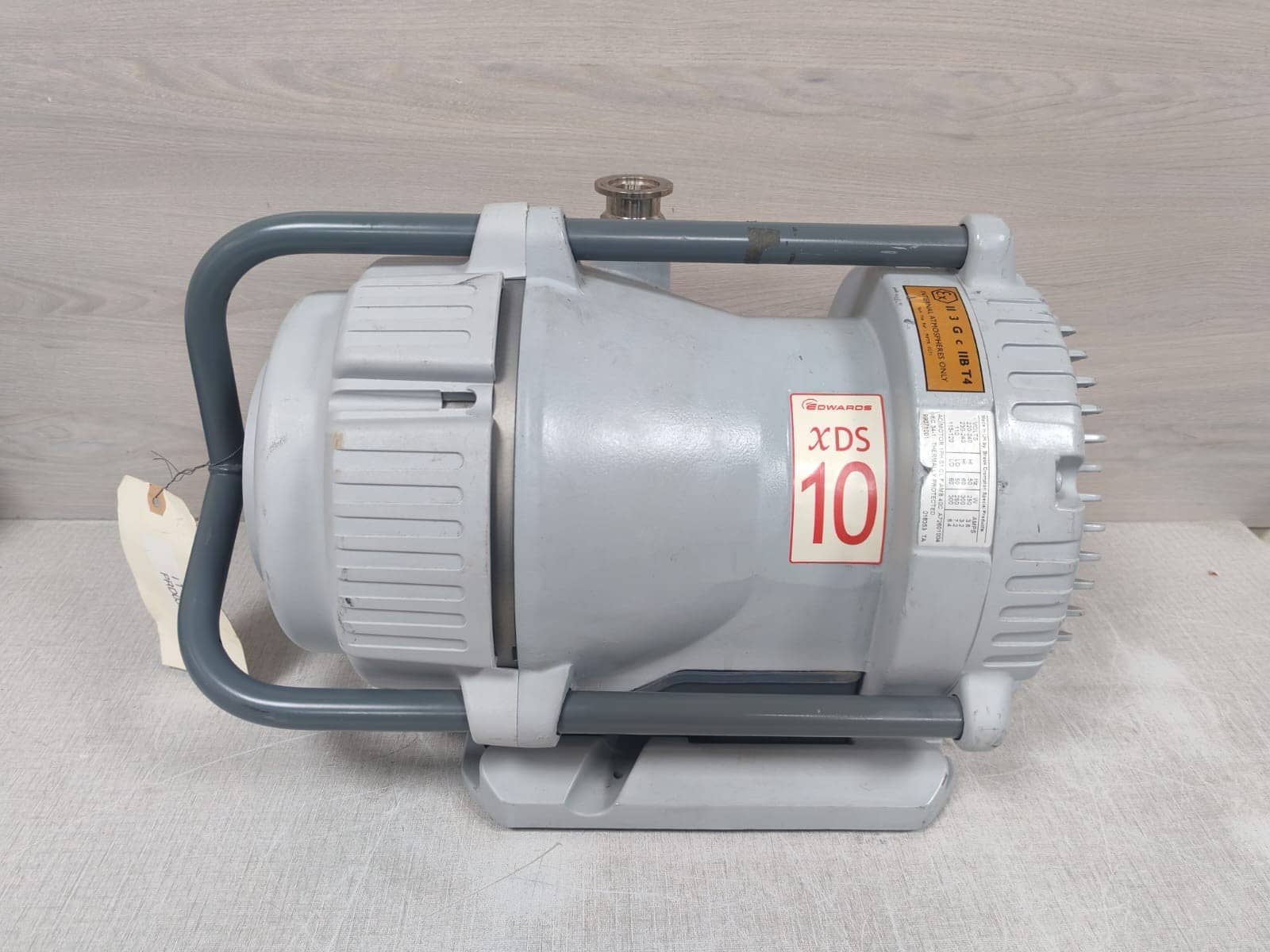EDWARDS XDS10 / A726-01-906 DRY SCROLL VACCUM PUMPS