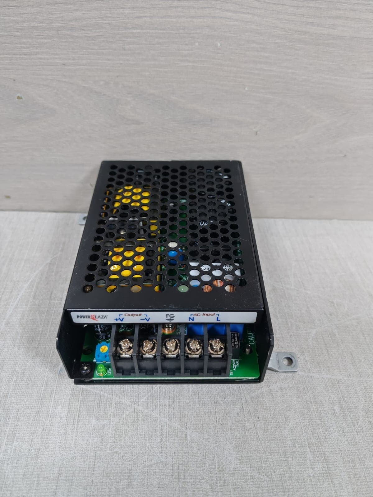 POWER PLAZA CS75-24 POWER SUPPLY