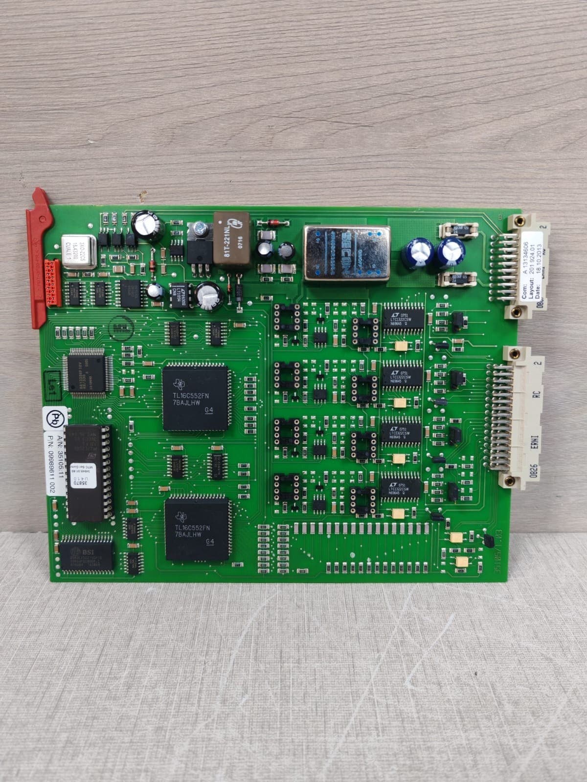 MOBATIME U 4.1.0 MTC MODUL A/N: 35105.11 P/N: 09989611 002 PRINTED CIRCUIT BOARD