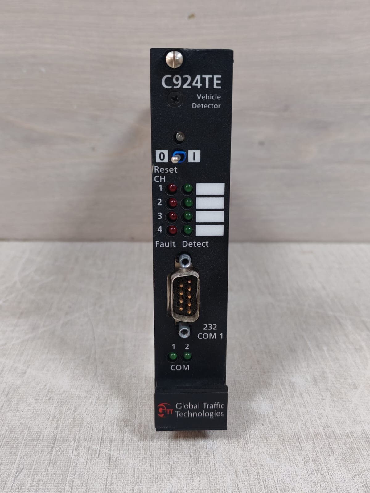 Global Traffic Technologies C924TE/924BE Vehicle Detector 78-8125-0042-5 Rev.G