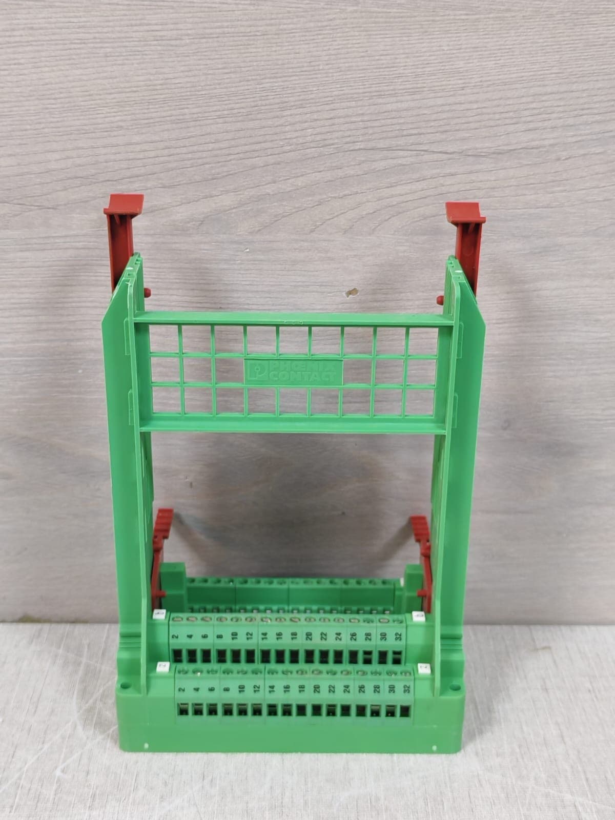 Phoenix Contact 2264093 SKBI 64/F48 Plug-In Card Holder