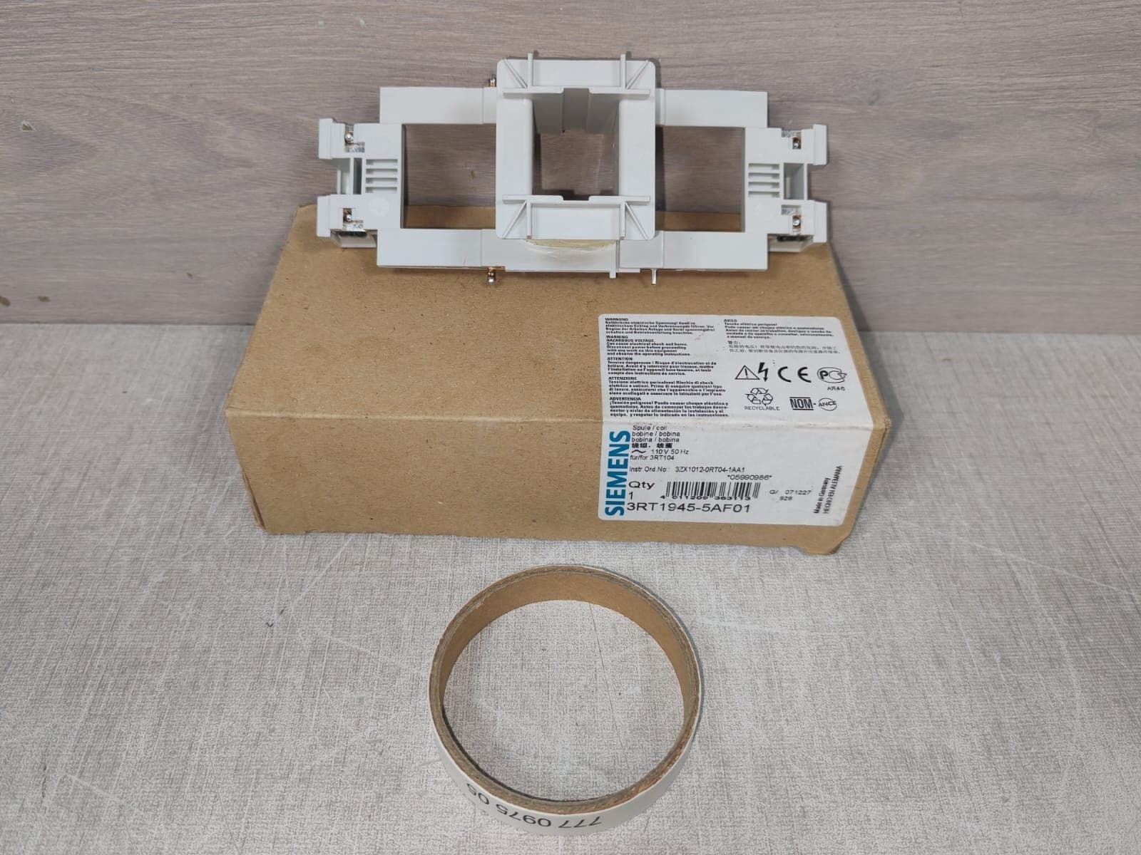 Siemens 3RT1945-5AF01 Coil For Contactor