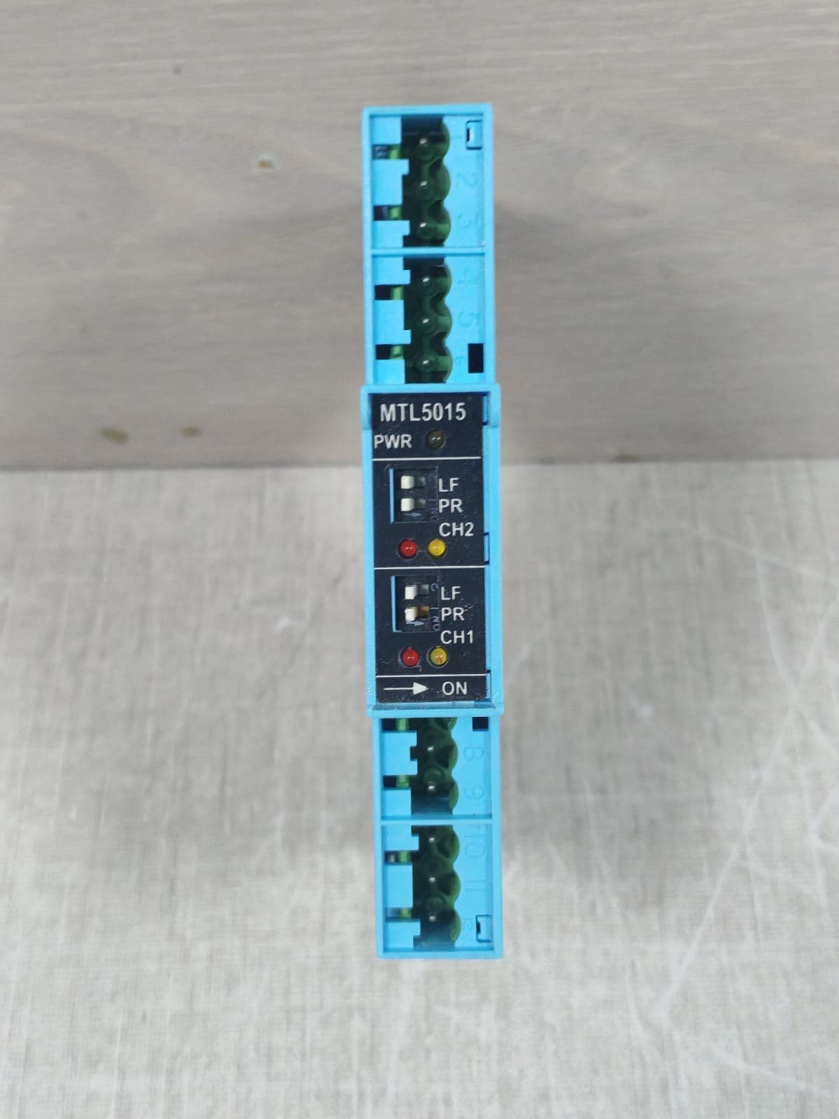 MEASUREMENT TECHNOLOGY MTL5015 2 CHANNEL SWITCH/PROXIMITY DETECTOR INTERFACE