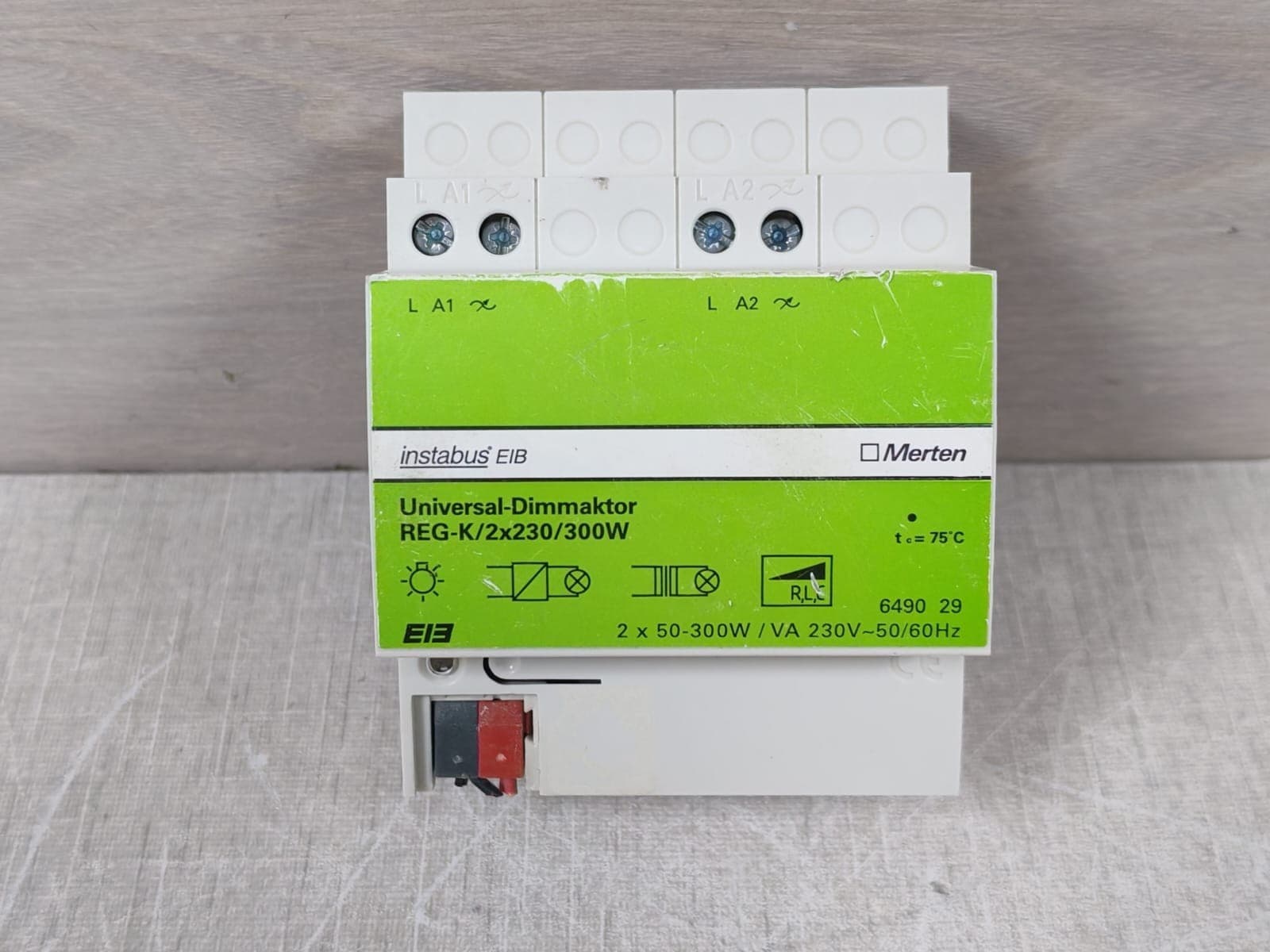 Merten 6490 29 Universal-Dimmaktor