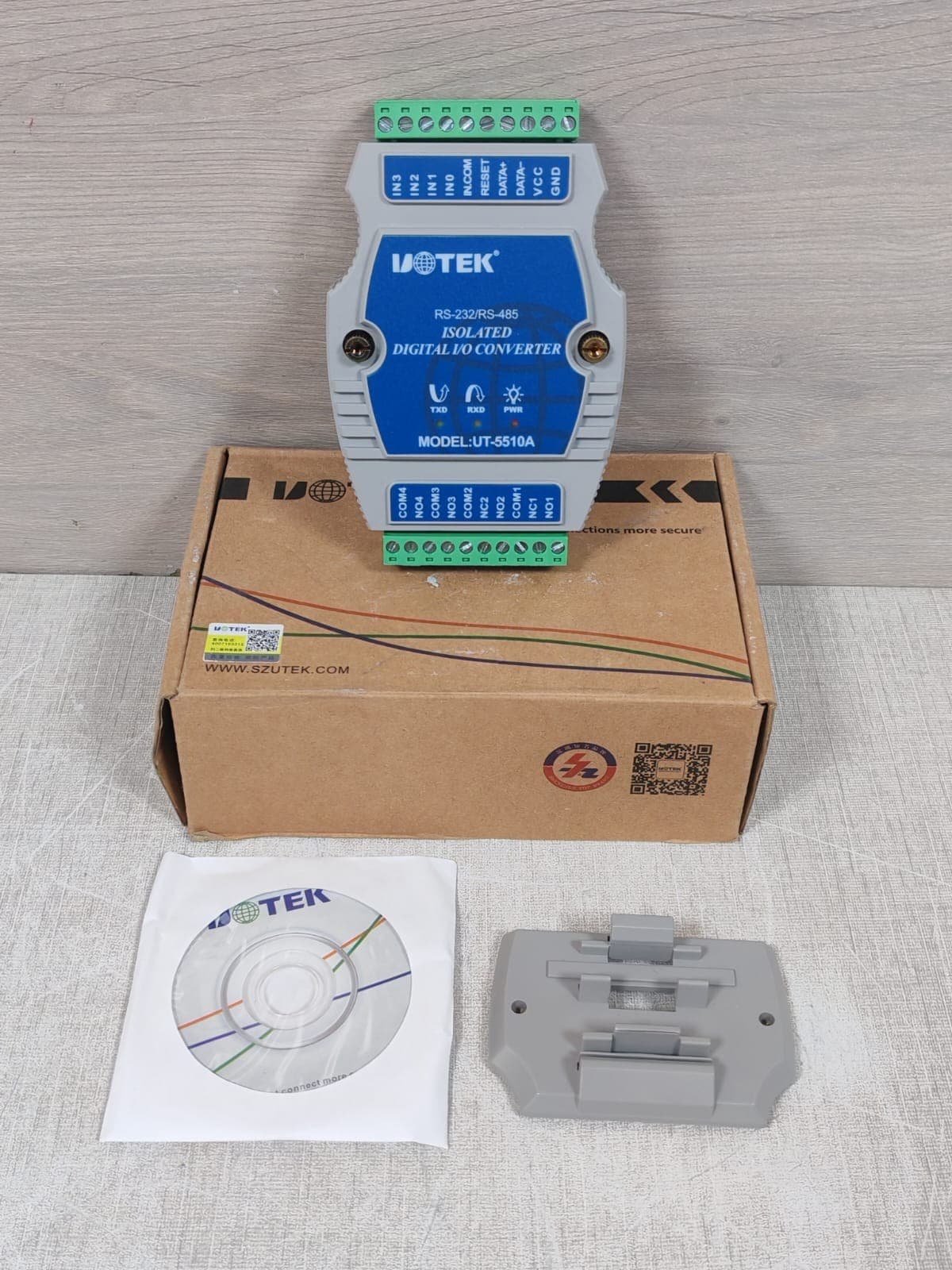 UOTEK UT-5510A 4-CHANNEL OPTO-ELECTRONIC ISOLATION INPUT