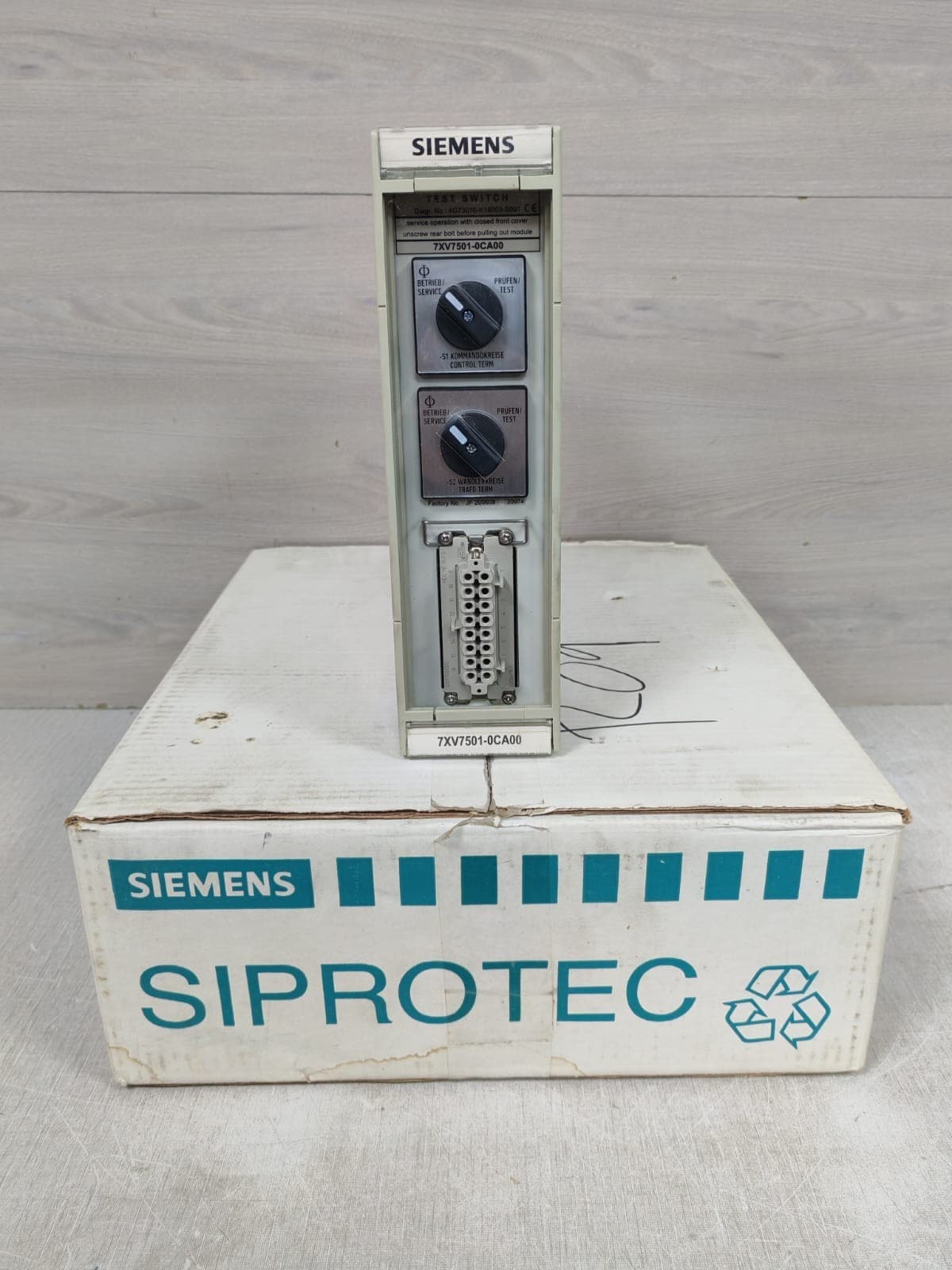 SIEMENS 7XV7501-0CA00 TEST SWITCH