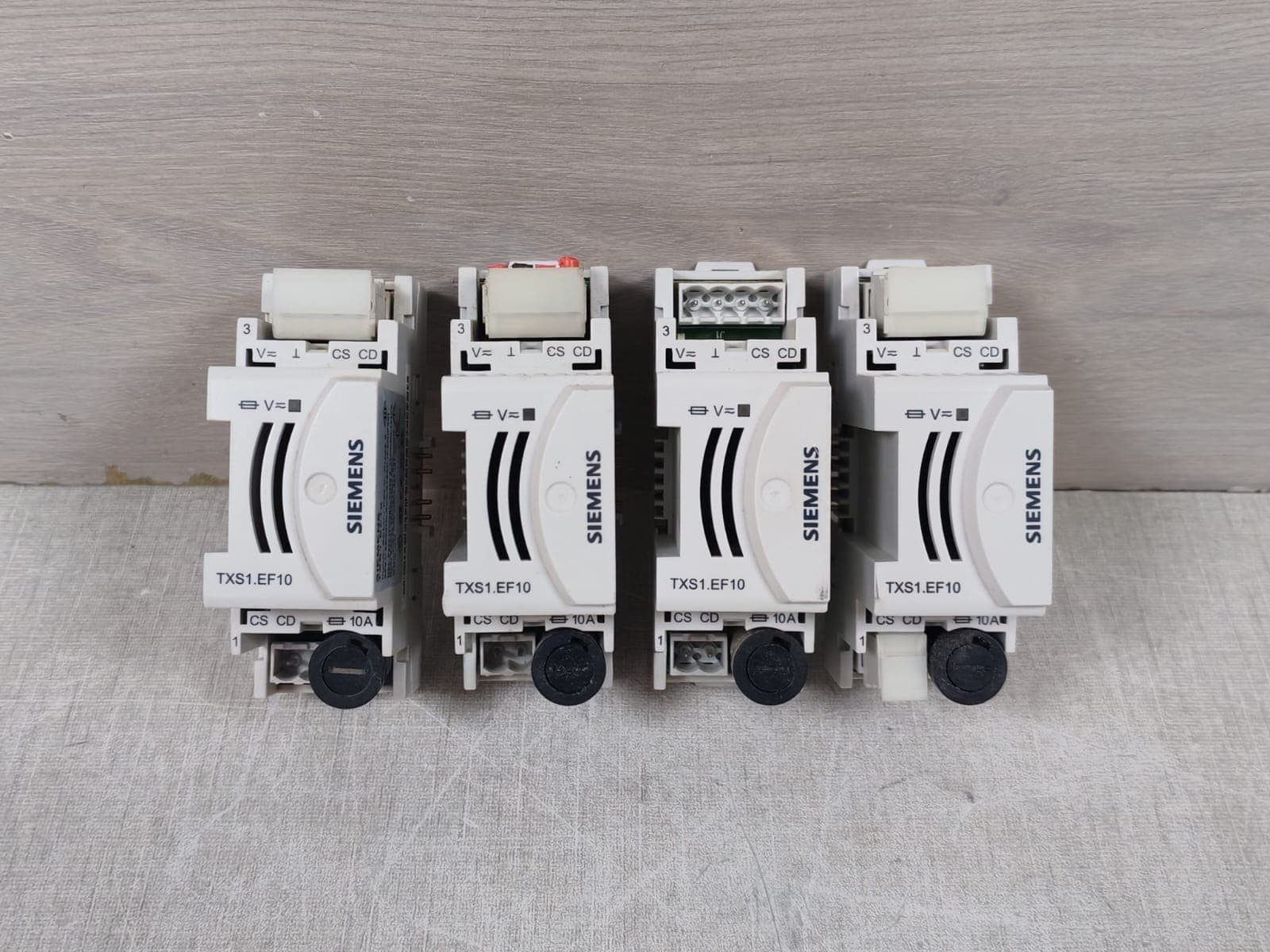 SIEMENS TXS1.EF10 BUS CONNECTION MODULE 24V
