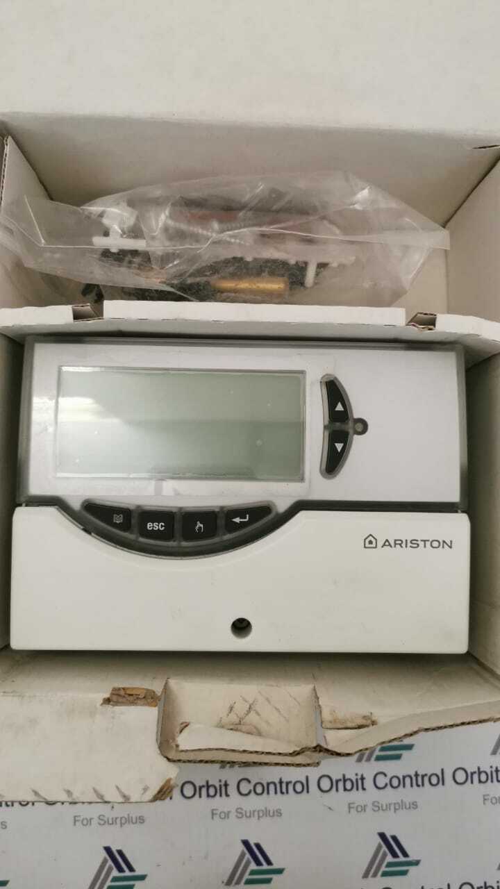 NEW ARISTON SOLAR CONTROL PANEL 3104047 - Orbit Surplus