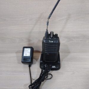 USED ICOM IC-F4003 Regular Charger Portable Radio