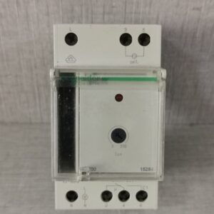 USED Schneider Electric 15284 Switch 230W 2300A 800VA