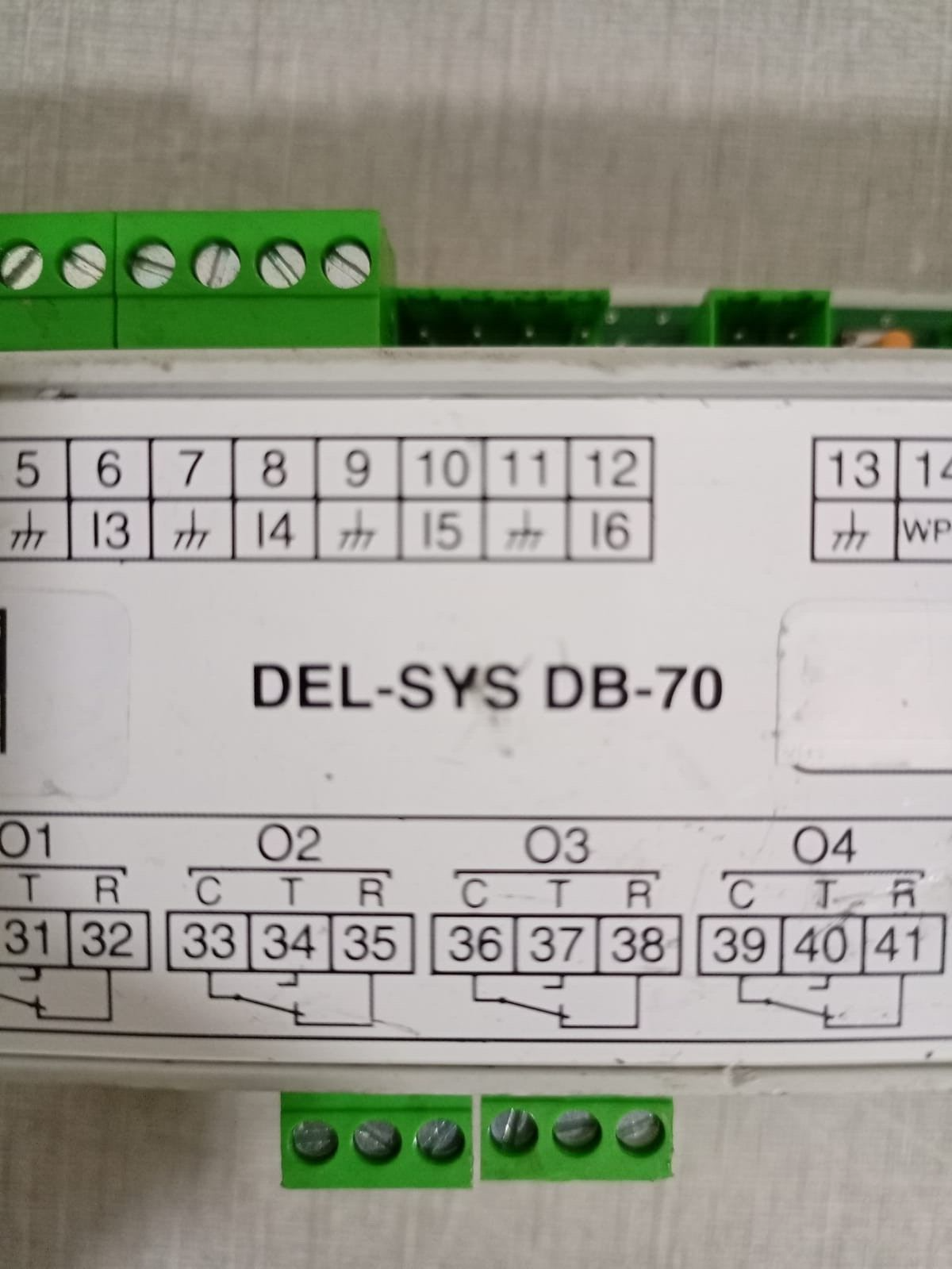 USED DELTA DORE DEL-SYS DB-70 7420004 SV 1.00 HV 1.1 MODULE_ W/O ACCS. - Image 3