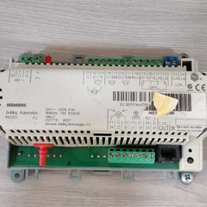 USED SIEMENS RXC32.1 ROOM CONTROLLER - WITH BROKEN FRAME