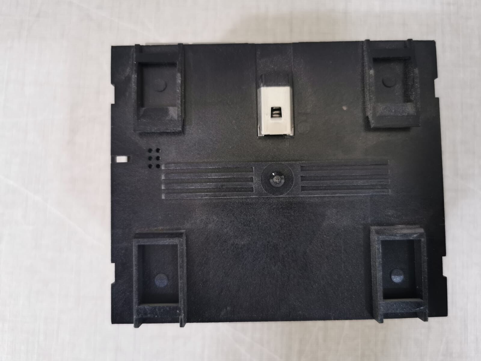 Used Moeller Easy 820 Dc Rc Control Relay Orbit Surplus