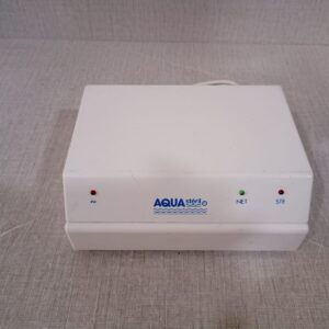 Used LABORATOIRE U.V.S. AQUASTERIL 220 volts / 50 Hz / 8 w
