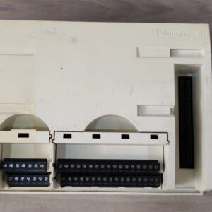 USED HONEYWELL XL50 PROGRAMMABLE CONTROLLER 24VAC 50/60Hz- W/O CARD & ACCS.