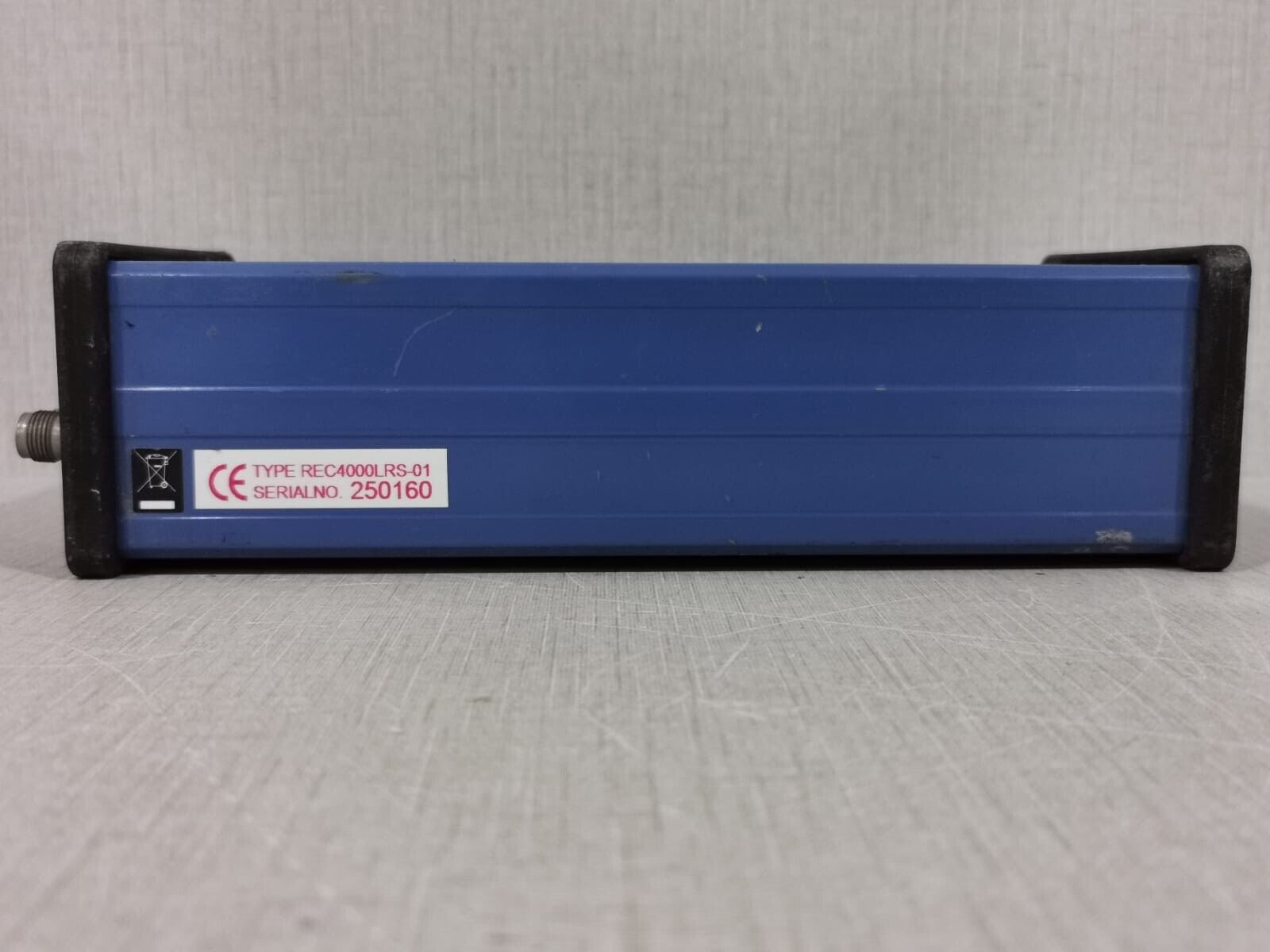 s-l1600
