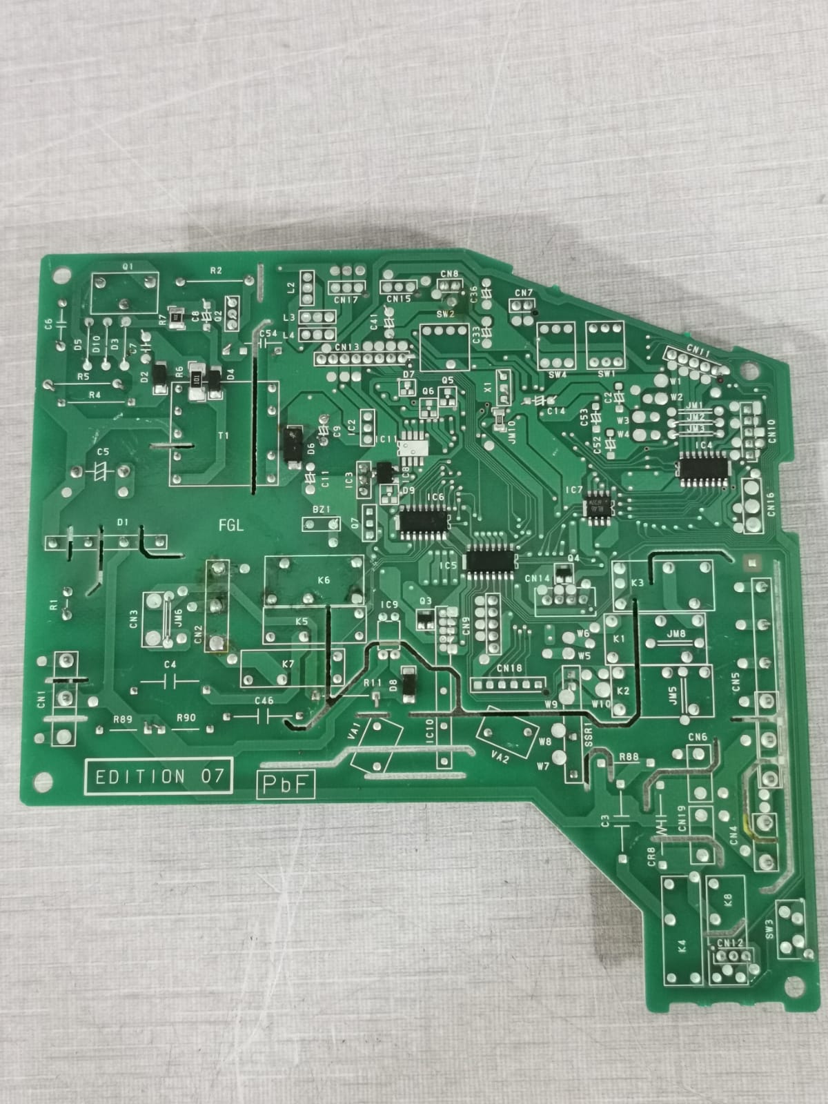 1f2a16f8-9bf7-43ae-a9b1-4a9c97230ef6