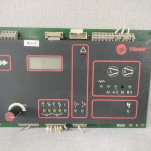 USED TRANE AC900147 PLC X-13740078-01 A2 -SCREEN DAMAGED