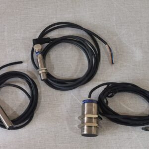 Used TELEMECANIQUE XS630B1PAL2+ XS612B1PAM12 +XS612B1PAL2 Inductive Proximity Sensors