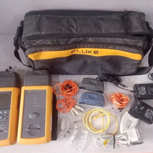 USED Fluke DSP-4300 Cable Analyzer and DSP-4300SR Smart Remote with 4 Adapter