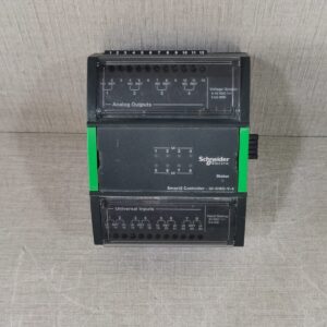 USED Schneider Electric SXWUI8V4X10001 SmartX Controller UI-8/AO-V-4 WITH BASE
