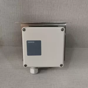 SIEMENS QBE61.3-DP5 Differential Pressure Sensor - NEW OPEN BOX