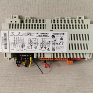 USED HONEYWELL W77544R431 CONTROLLER 230VAC,50/60HZ MAX.6VA - WITHOUT ANY ACCESSORIES