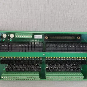 USED PHOENIX CONTACT UM-KS50/32MR/1/ADV151/SC/SO207 SERIES INTERFACE RELAY MODULE