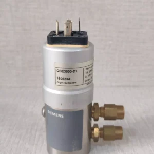 USED SIEMENS QBE3000-D1 DIFFERENTIAL PRESSURE SENSOR- WITHOUT ACCESSORIES