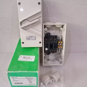 Schneider Electric WHT 35 Triple Pole Weatherprotected Surface Switch - NEW OPEN BOX