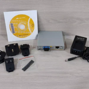 Allied Telesis AT-FS232/1 Bridging Converter P/n: 990-001166-60 - NEW OPEN BOX