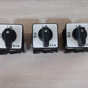 LOT 3 PCS. - Eaton T0-1-102 On/Off Switch - Seller Refurbished