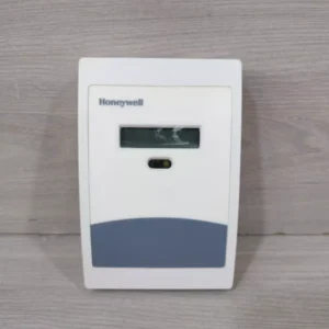 USED Honeywell C7232A5812 CO2 Sensor, Wall Mount, LCD Display Range: 0-2000ppm