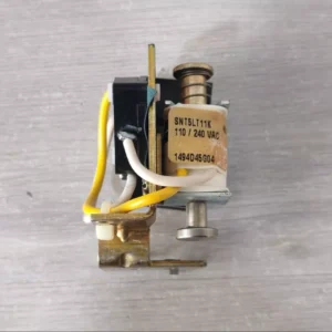 EATON CUTLER-HAMMER SNT5LT11K SHUNT TRIP 1494D45G04 - NEW OPEN BOX