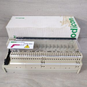 SCHNEIDER ELECTRIC ABE7 P16T210 Modicon 064453 / NEW - OPEN BOX