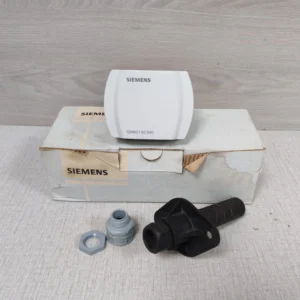 SIEMENS QAM2130.040 DUCT SENSOR LG - NEW W/ FILTHY BOX