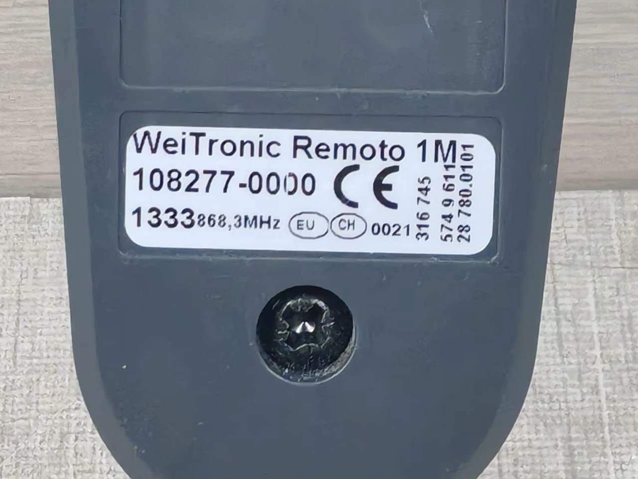 Weinor Weltronic Remoto 1M Handheld Transmitter 108277-0000-new without box - Image 2