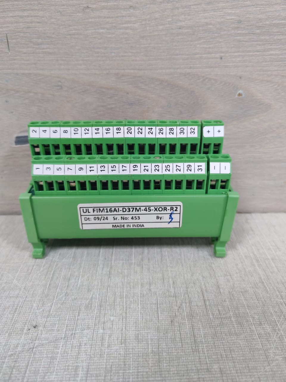 4c406c14-9ffe-4cad-baf9-41ea9254c5f0