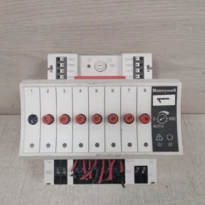 USED Honeywell XFR822A Analog Output Module with BASE XSU821-22