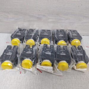 SIEMENS 3SB5235-6HD10 YELLOW WIDE BAND LED PILOT LIGHT (1 BOX 10PCS.)