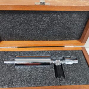 USED VEECO INSTRUMENTS INC. 4RC HELIUM MASS SPECTROMETER LEAK DETECTOR